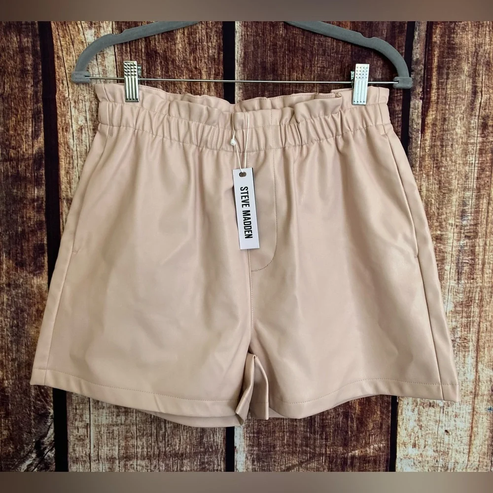 STEVE MADDEN | NWT Women’s Vegan Leather Shorts - Picture 3 of 9